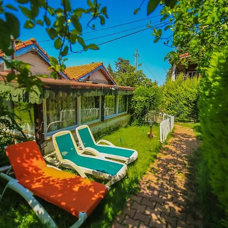 Villa Zeytin Чирали Экстерьер фото